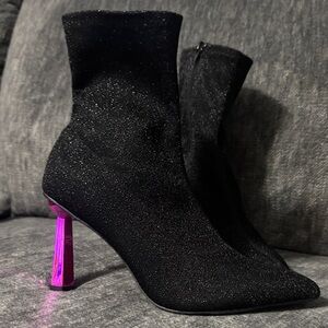 Elegant Black Glitter Ankle Boots with Pink Heel
